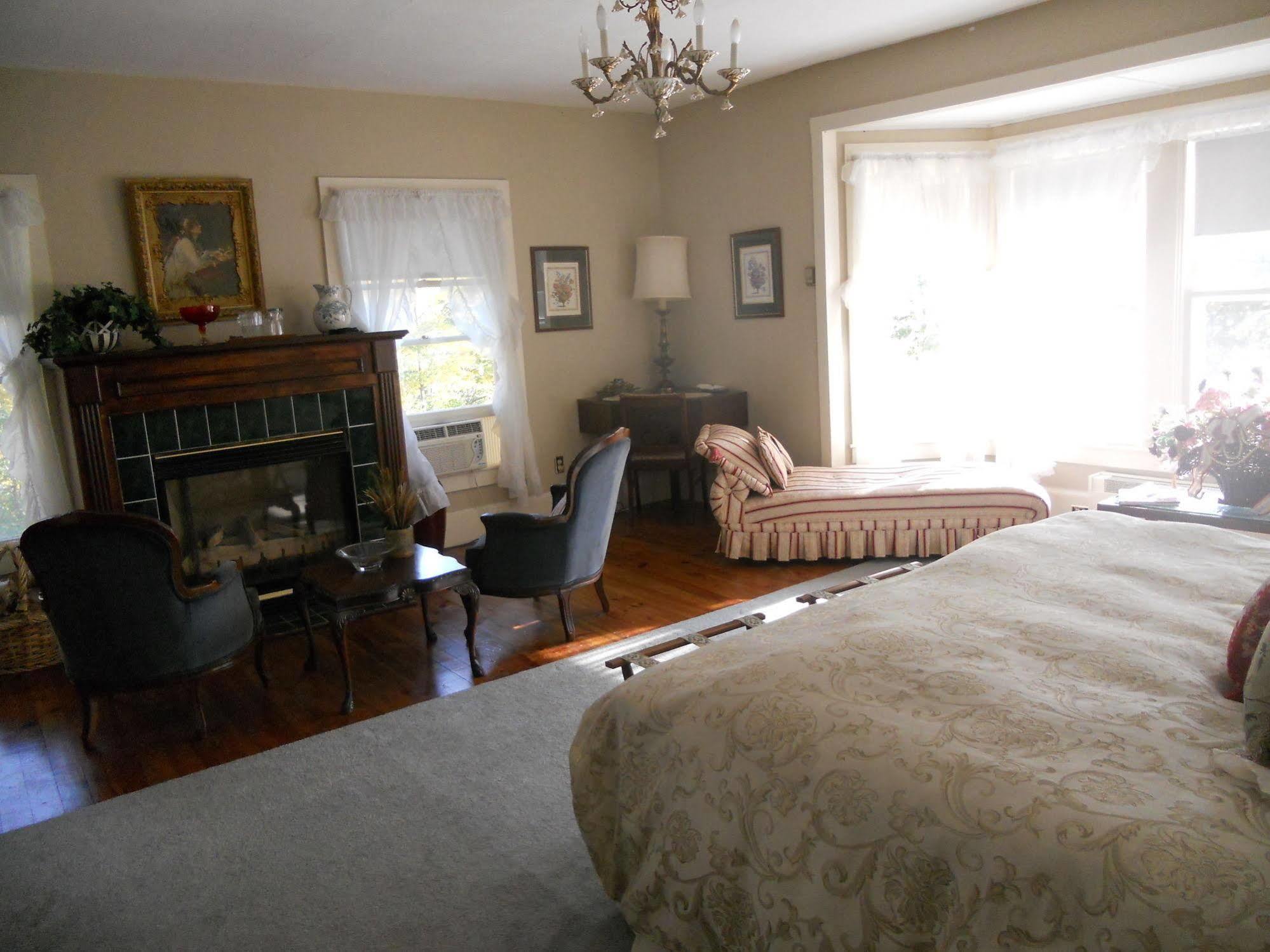 Hague Ruah Bed & Breakfast מראה חיצוני תמונה